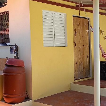 Conrado'S Guesthouse B&B Las Avispas Exterior foto