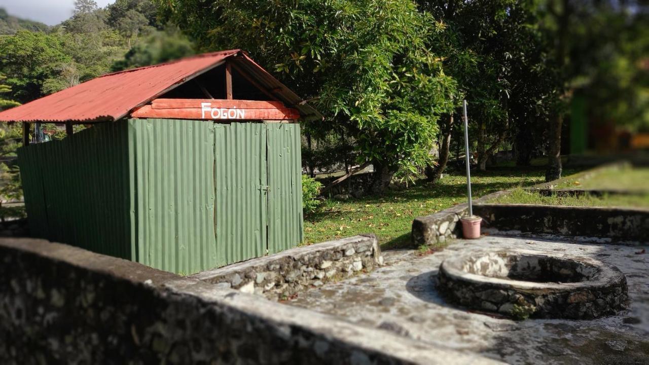 Conrado'S Guesthouse B&B Las Avispas Exterior foto